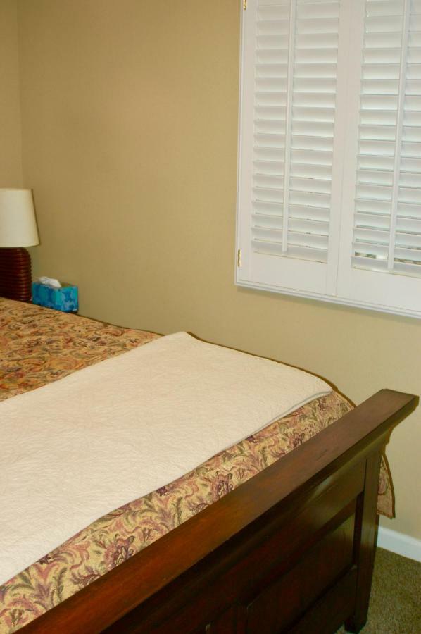 Blue Bear Den 3BR 2BA DTC Private Apt Hot Tub Exterior foto
